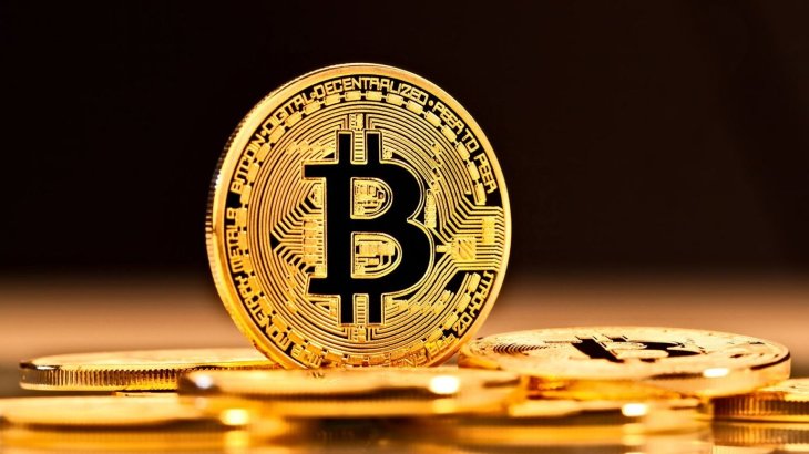 در بحبوحه انتظارات بازار، قیمت بیت کوین از 105000 دلار عبور کرد